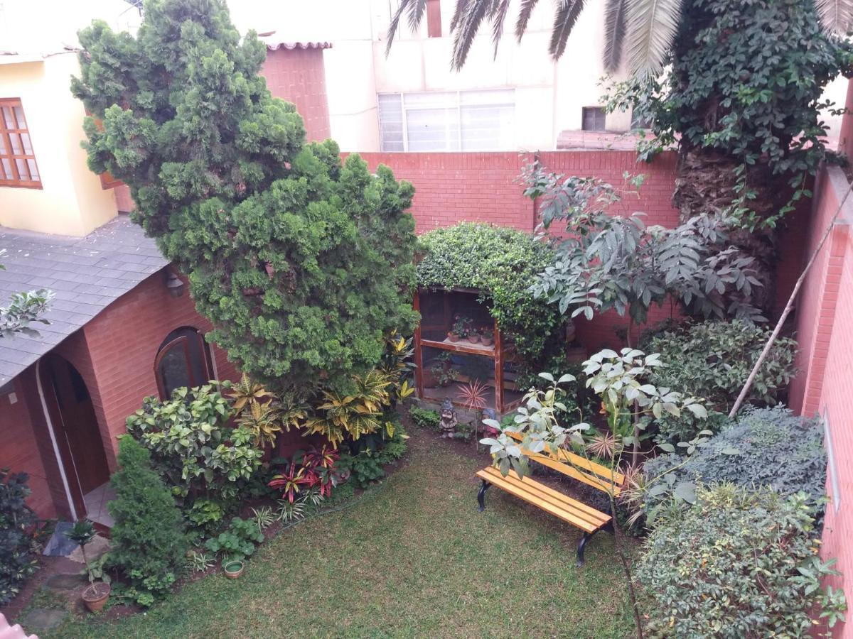 Garden House Miraflores Bed and Breakfast Lima Exterior foto