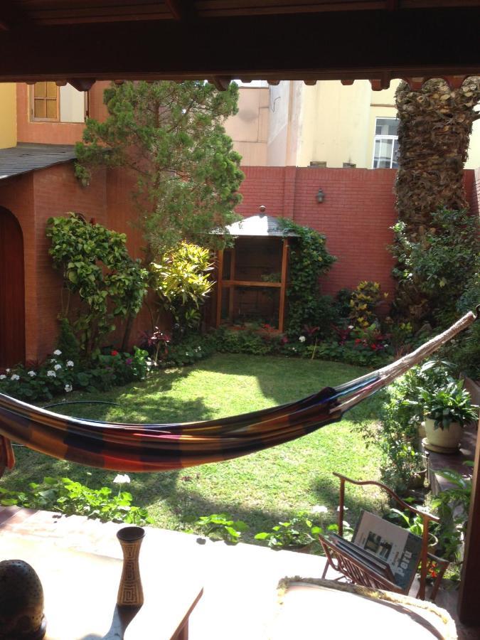 Garden House Miraflores Bed and Breakfast Lima Exterior foto